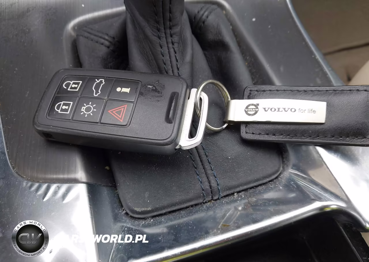 2015 Volvo S60 T5 Platinum VIN:YV126MFD6F2301937 - 11