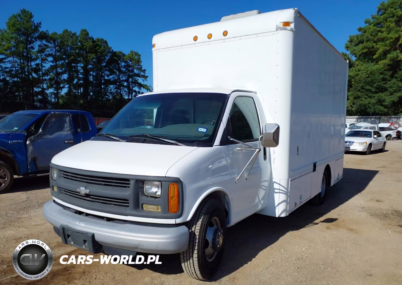 2002 Chevrolet Express Commercial Cutaway C7L VIN:1GBJG31RX21141206 - 2