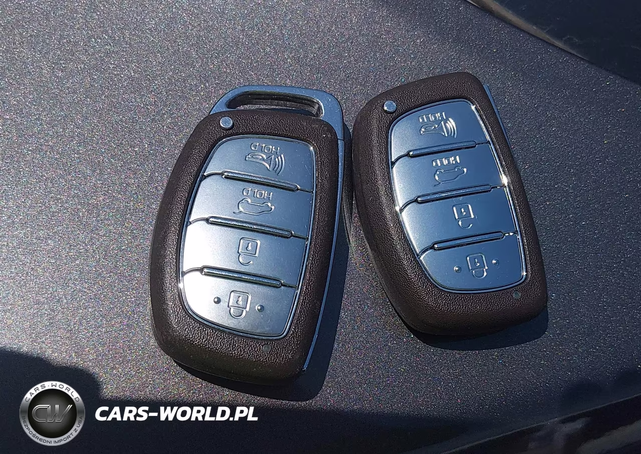 2020 Hyundai Tucson Value VIN:KM8J3CA43LU090428 - 11