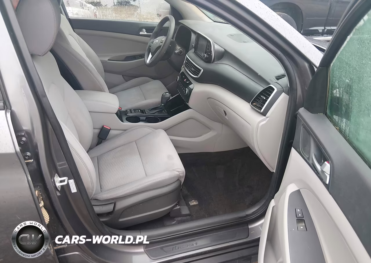 2020 Hyundai Tucson Value VIN:KM8J3CA43LU090428 - 5