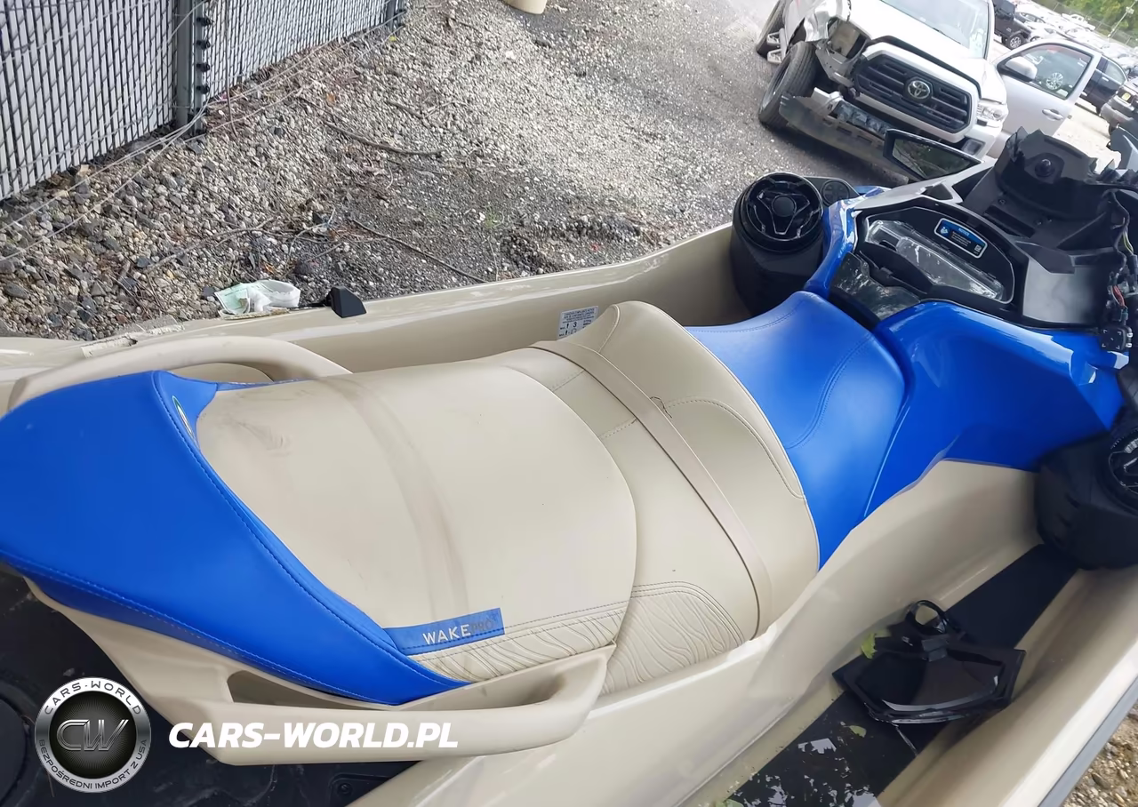 2025 Seadoo Seadoo Gtx VIN:YDV54304D525 - 10