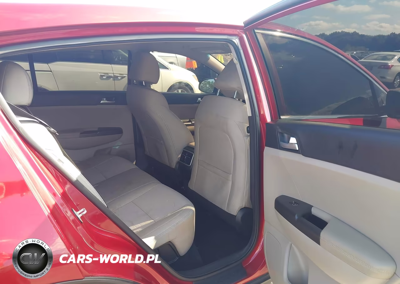 2021 Kia Sportage Lx VIN:KNDPMCAC2M7845460 - 8