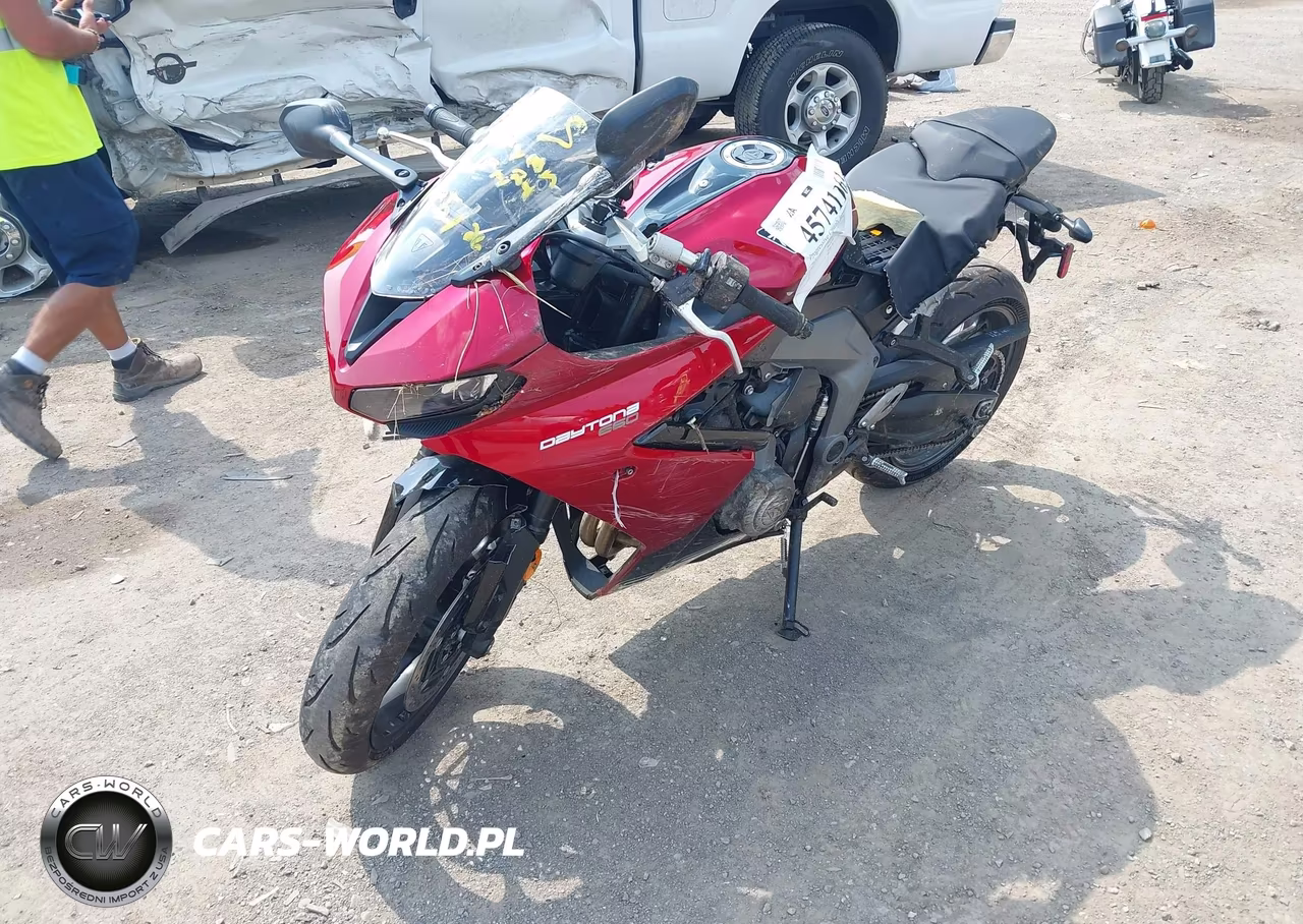 2025 Triumph Motorcycle Daytona 660 VIN:SMTL23UF1STCC5097 - 2
