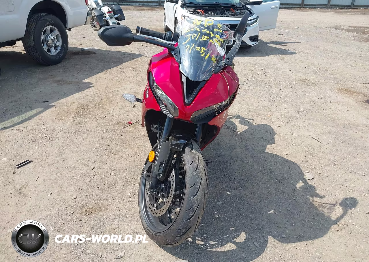 2025 Triumph Motorcycle Daytona 660 VIN:SMTL23UF1STCC5097 - 5