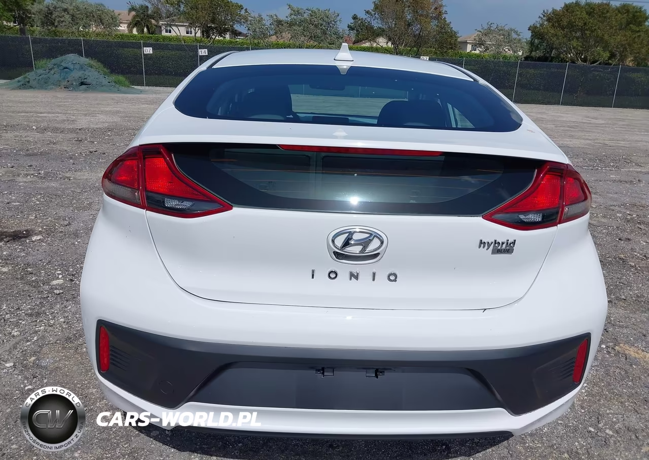 2020 Hyundai Ioniq Hybrid Blue VIN:KMHC65LC6LU235252 - 16