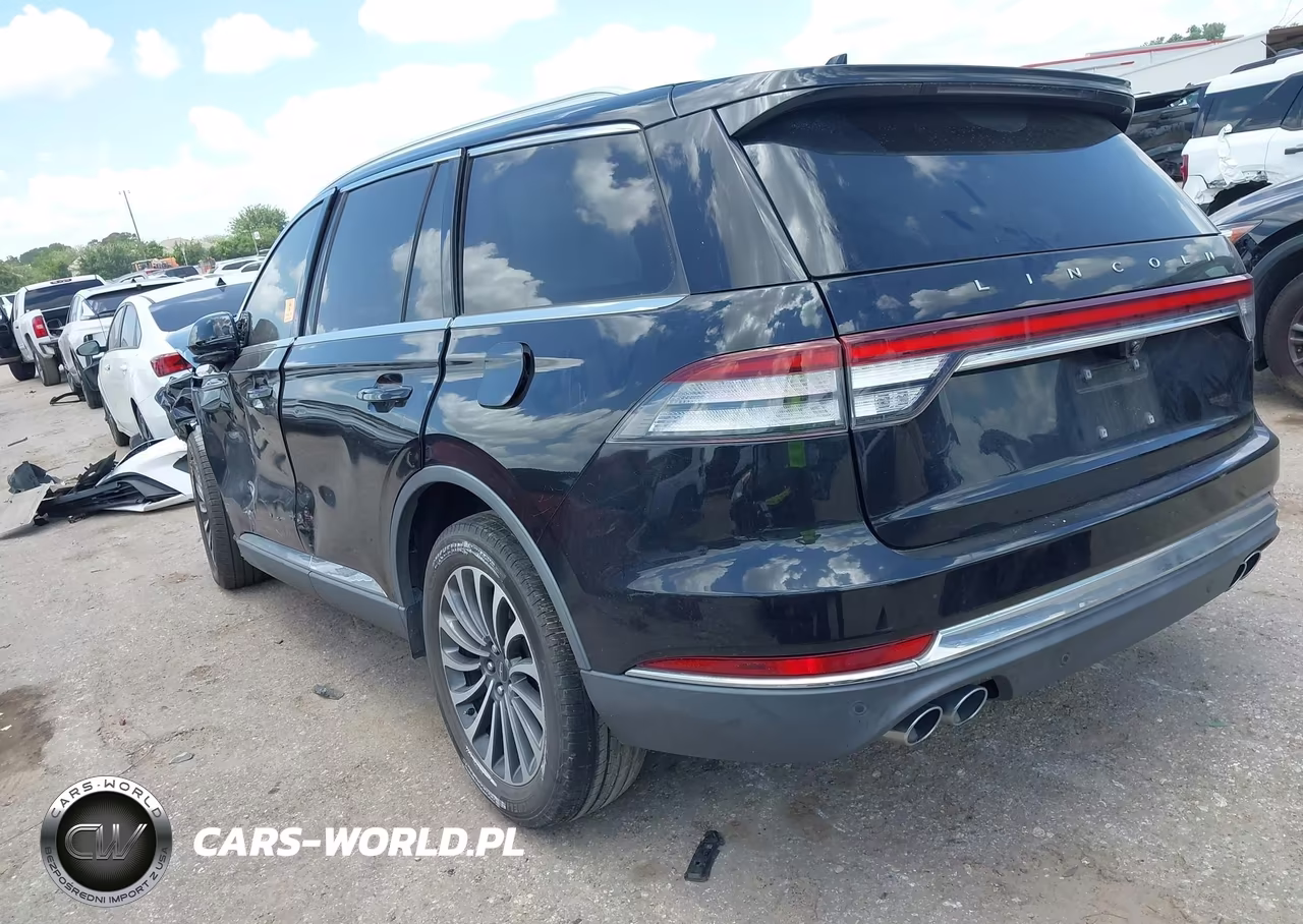 2021 Lincoln Aviator Reserve VIN:5LM5J7WC3MGL10341 - 3