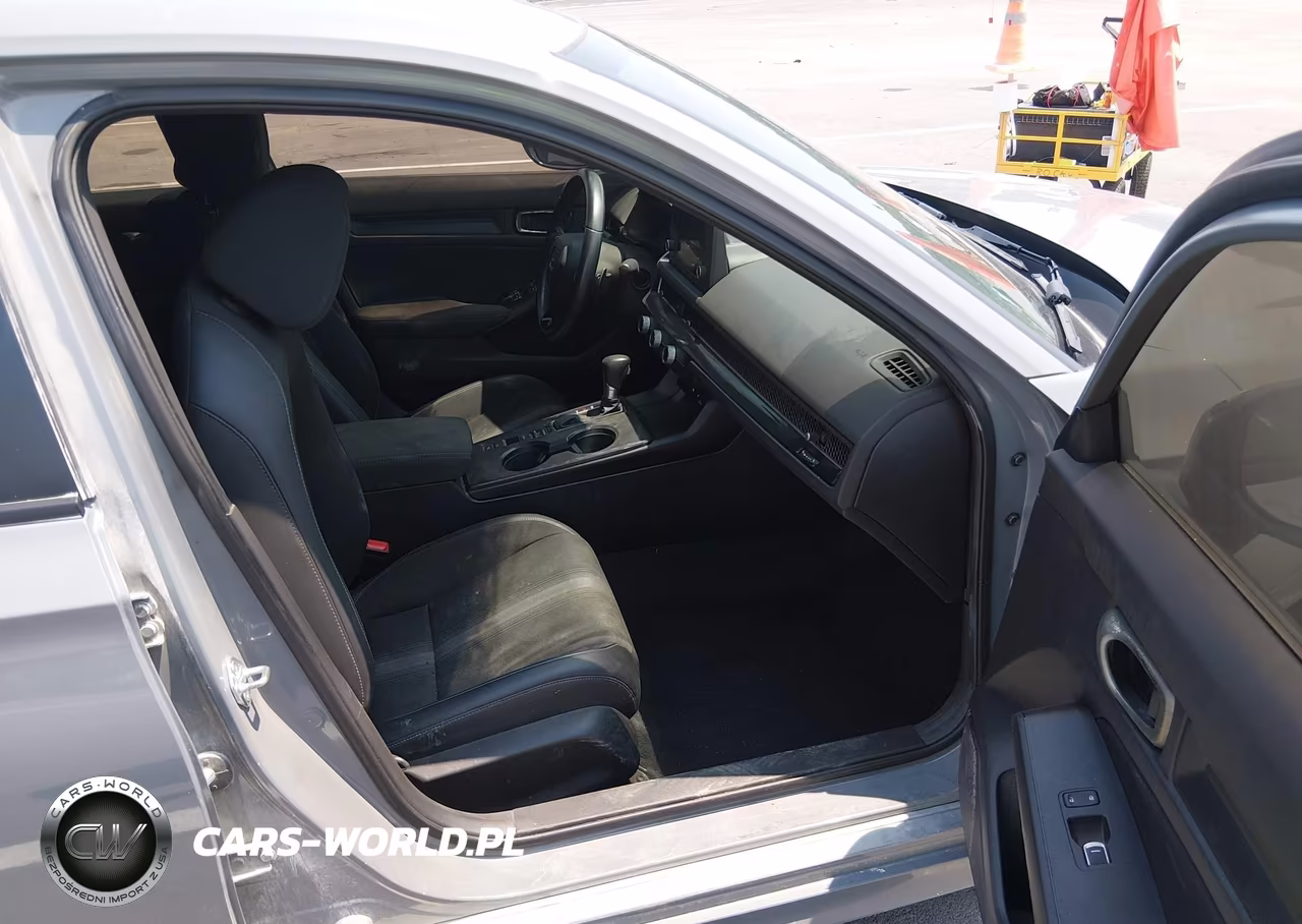 2025 Honda Civic Sport VIN:2HGFE2F51SH559969 - 5