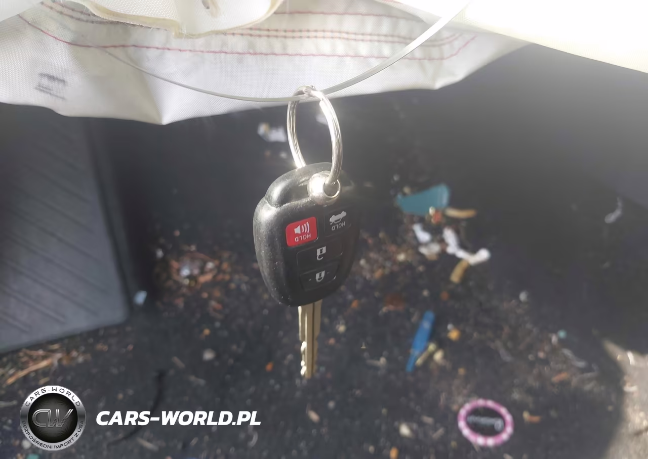 2017 Toyota Corolla Se VIN:2T1BURHE2HC801645 - 11