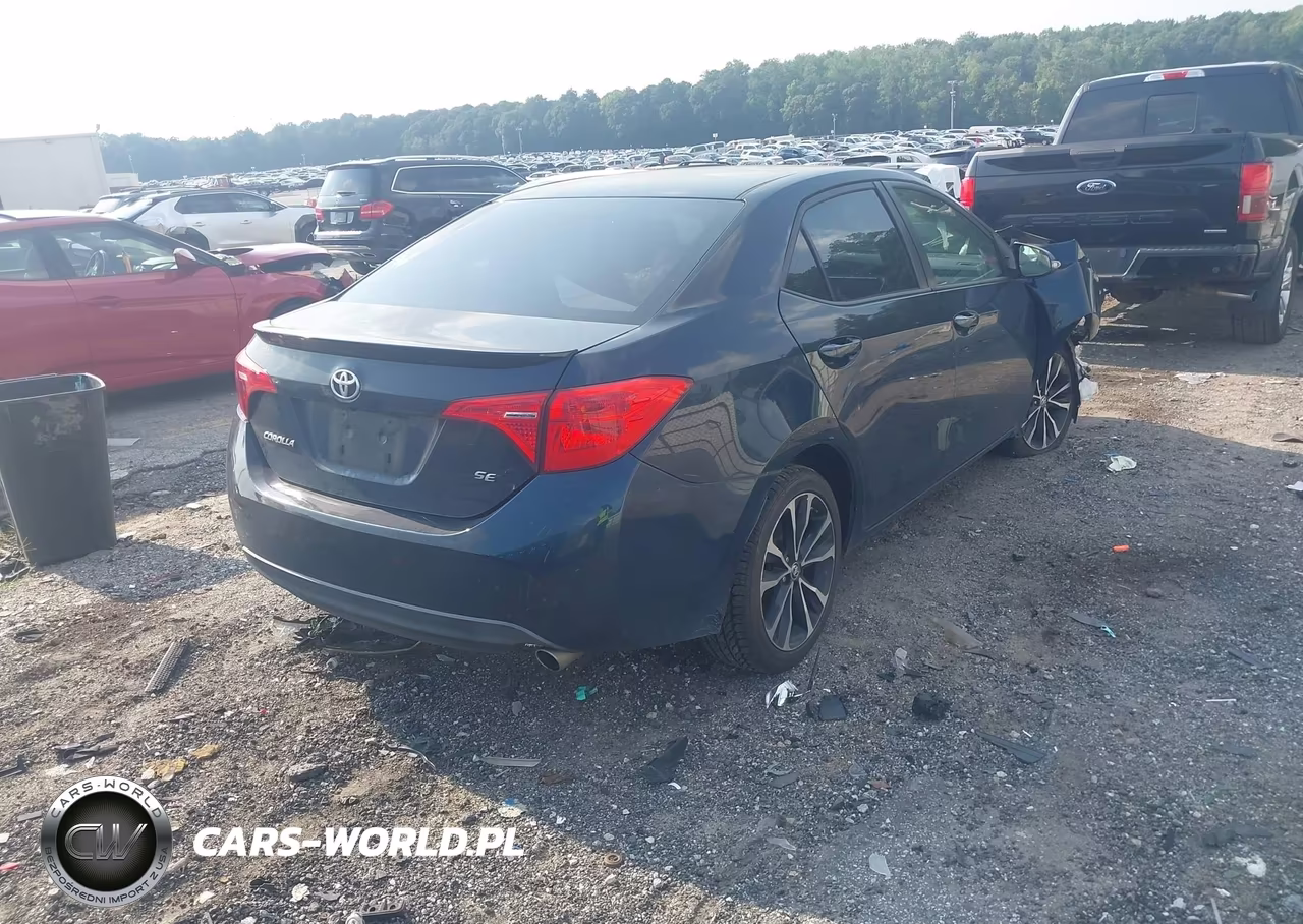 2017 Toyota Corolla Se VIN:2T1BURHE2HC801645 - 4