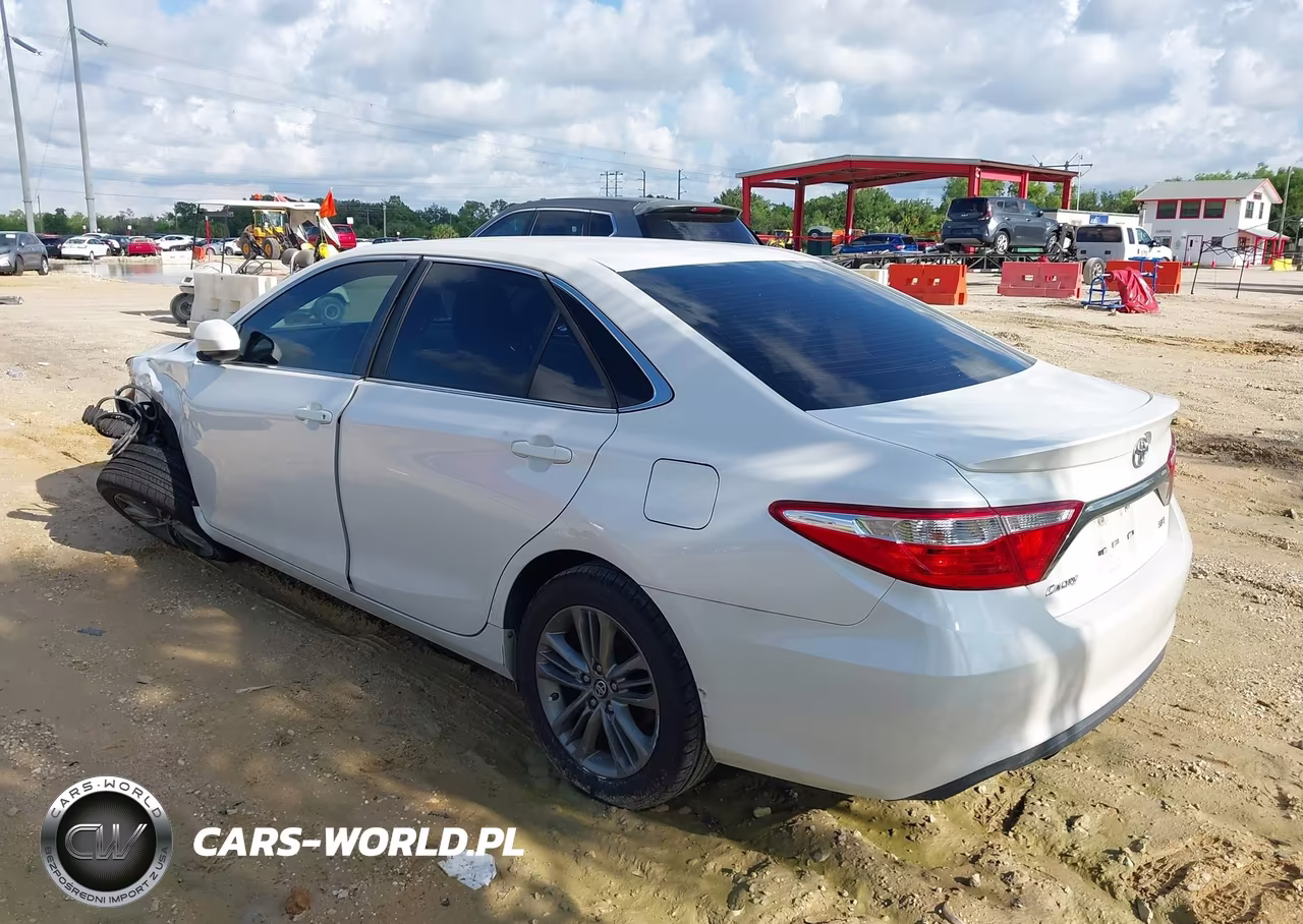 2017 Toyota Camry Se VIN:4T1BF1FK6HU426412 - 3