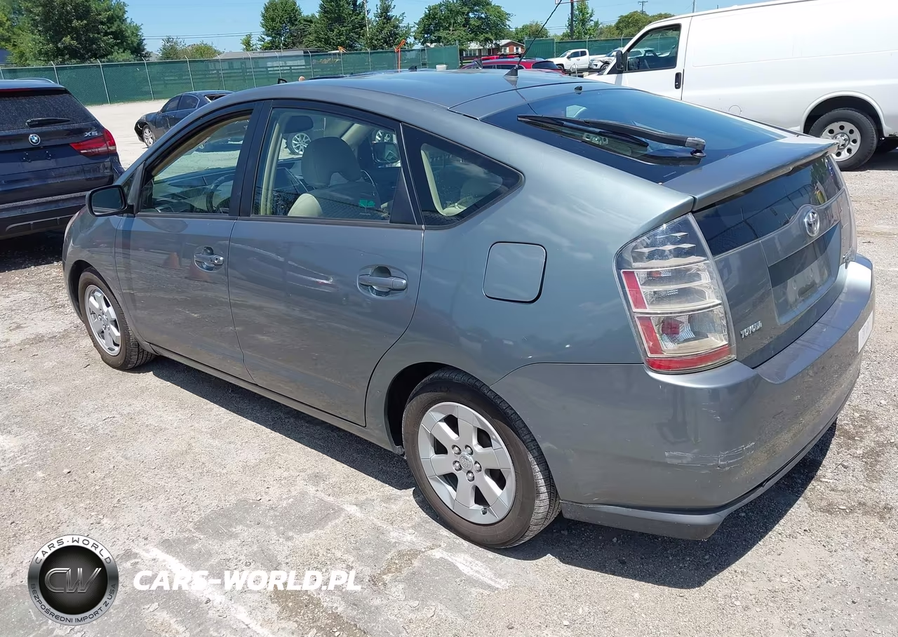 2005 Toyota Prius VIN:JTDKB20UX53010610 - 3