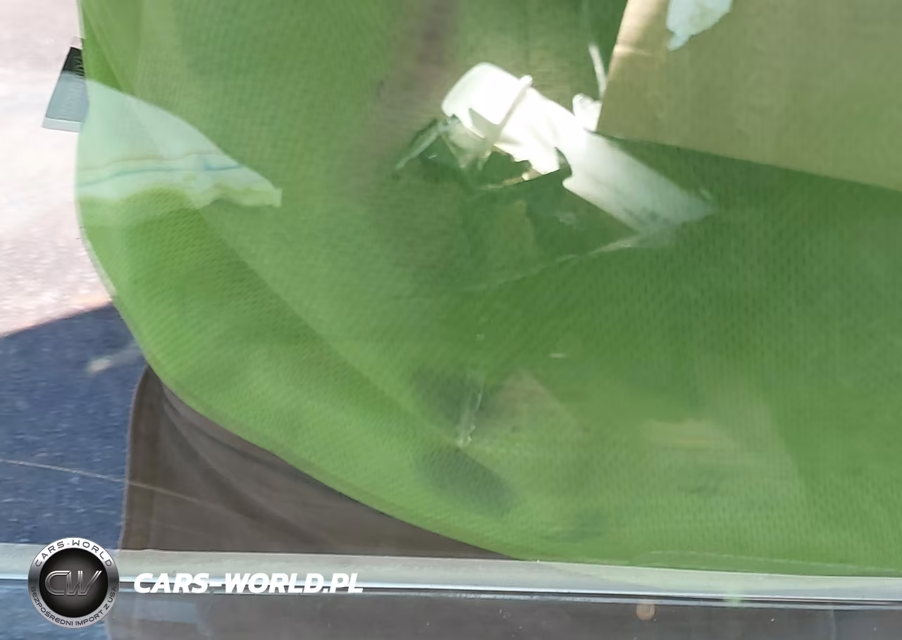 2018 Toyota Corolla Le VIN:5YFBURHE6JP835335 - 11