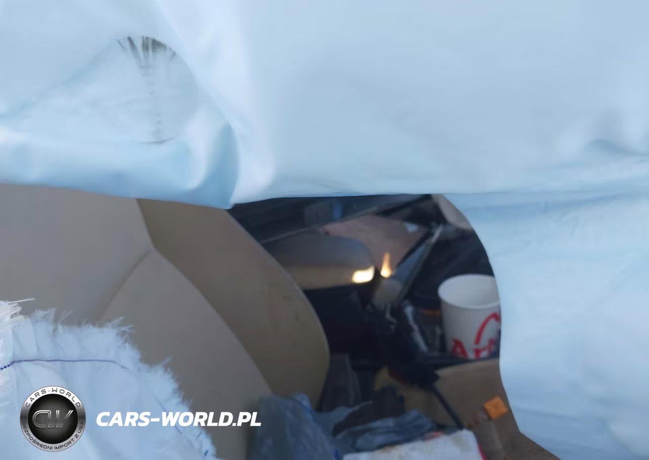 2018 Toyota Corolla Le VIN:5YFBURHE6JP835335 - 5
