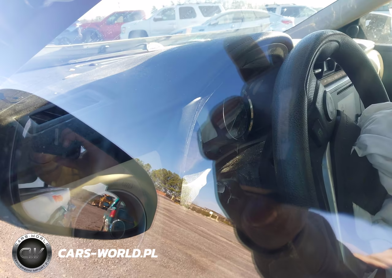 2018 Toyota Corolla Le VIN:5YFBURHE6JP835335 - 7