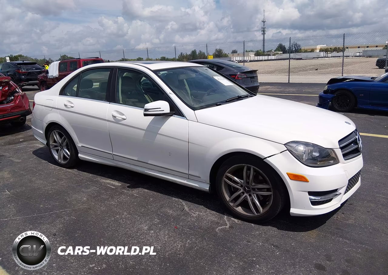 2014 Mercedes-Benz C 250 Sport