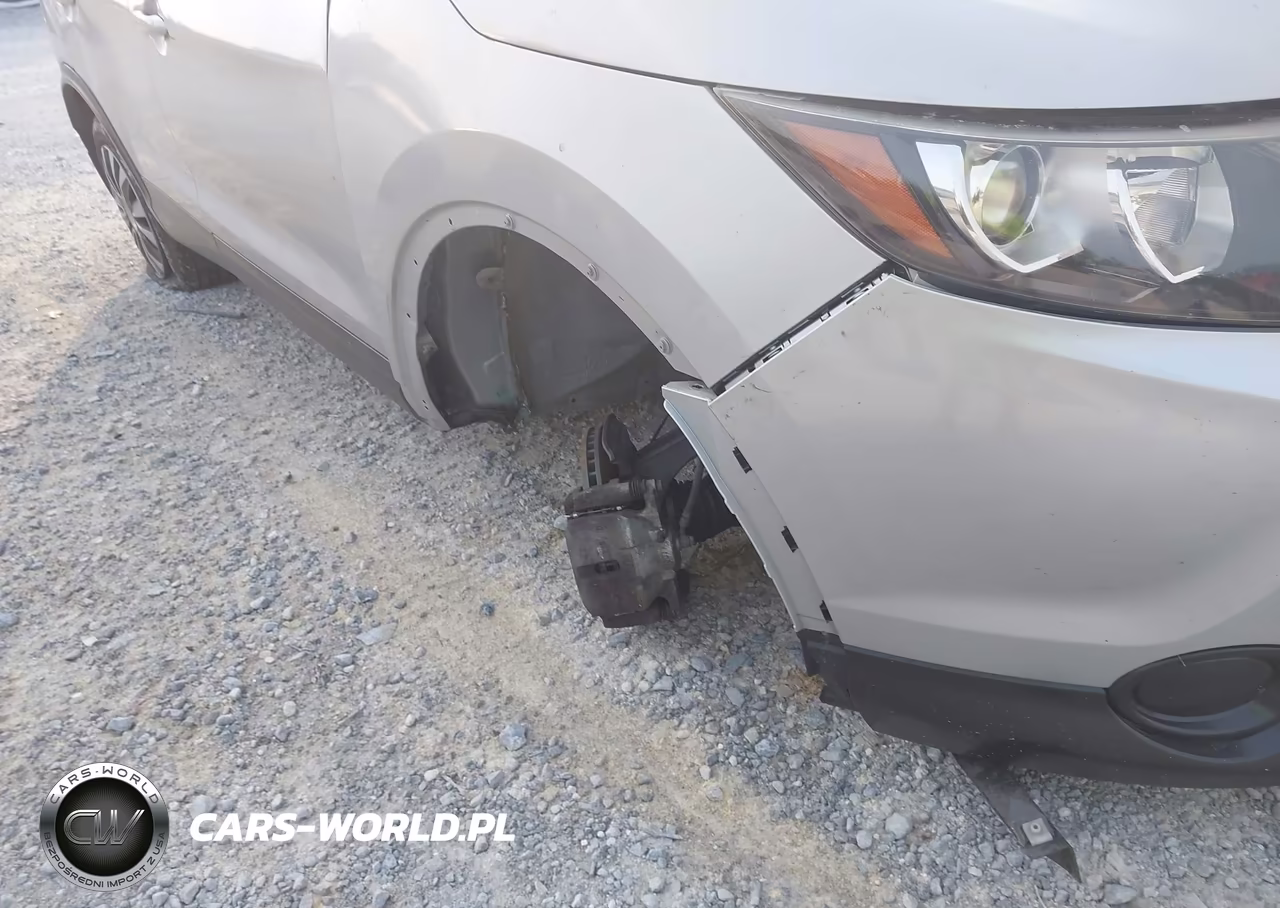 2017 Nissan Rogue Sport S VIN:JN1BJ1CPXHW001494 - 18