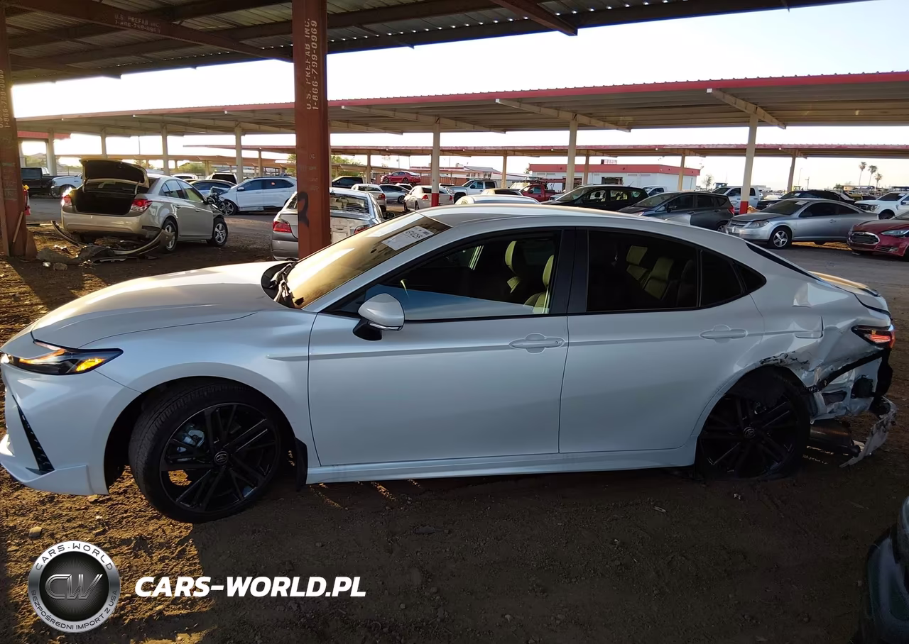 2026 Toyota Camry Xse VIN:4T1DAACK7TU761330 - 15