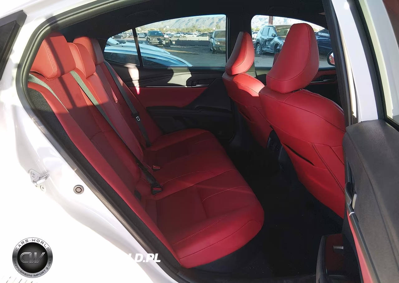2026 Toyota Camry Xse VIN:4T1DAACK7TU761330 - 8