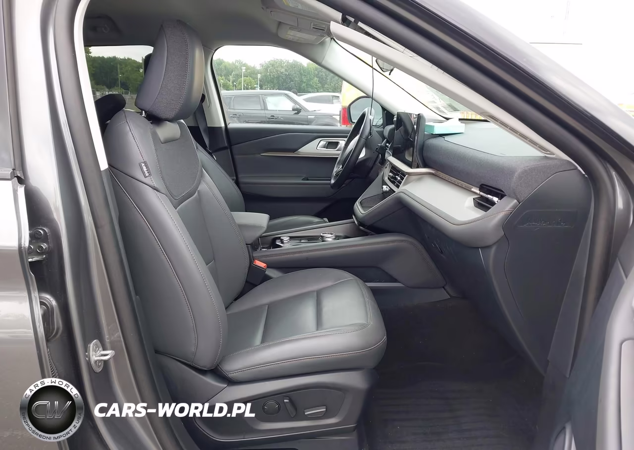 2025 Ford Explorer Active VIN:1FMUK8DH5SGC71751 - 5