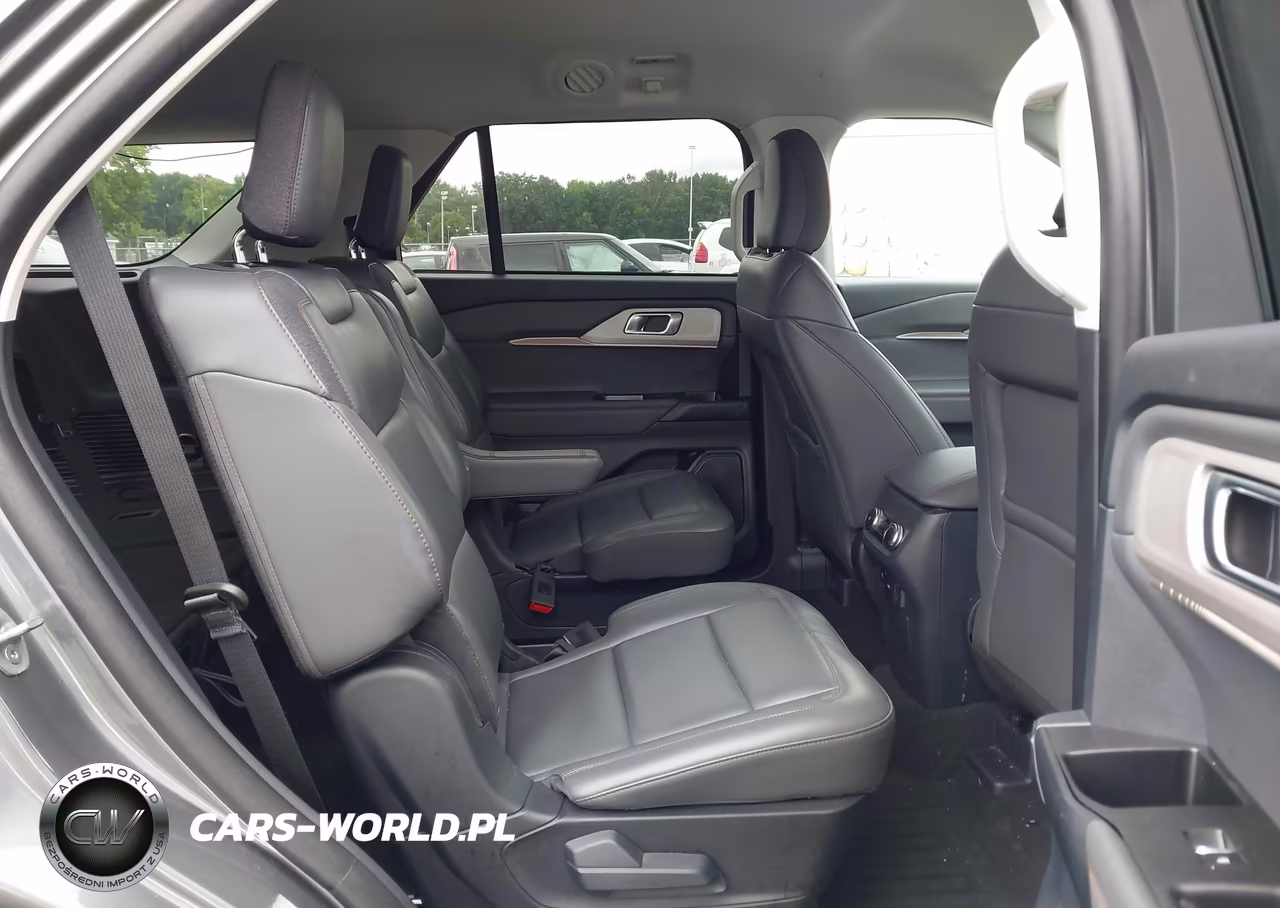 2025 Ford Explorer Active VIN:1FMUK8DH5SGC71751 - 8