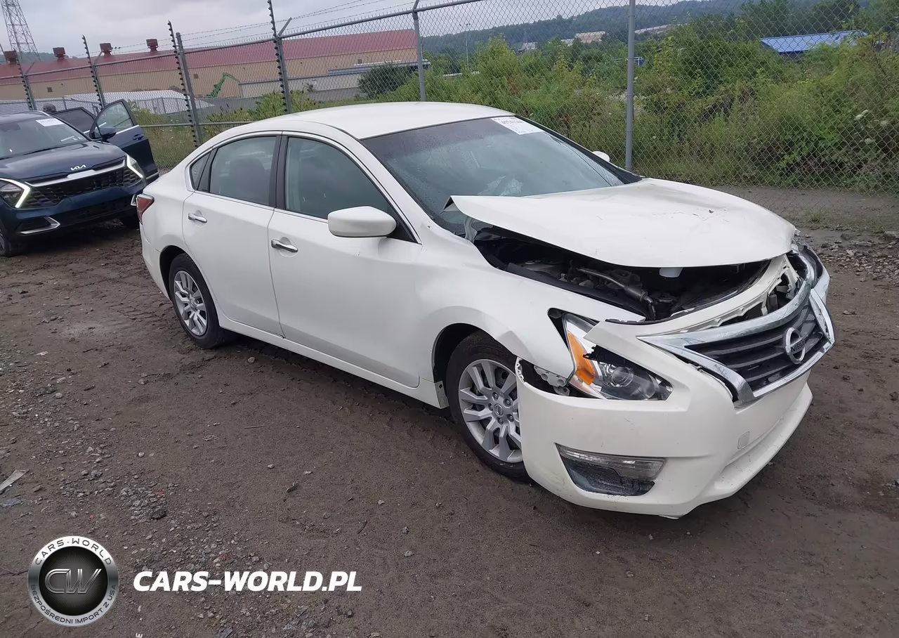 2013 Nissan Altima 2.5 S – zdjęcie 1 z 12