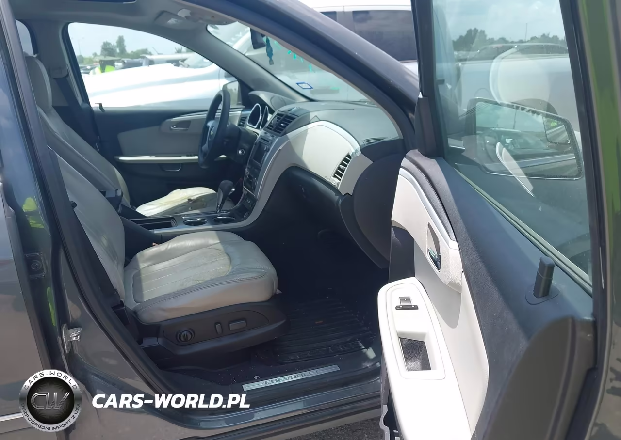 2010 Chevrolet Traverse Ltz VIN:1GNLRHED4AS104498 - 5