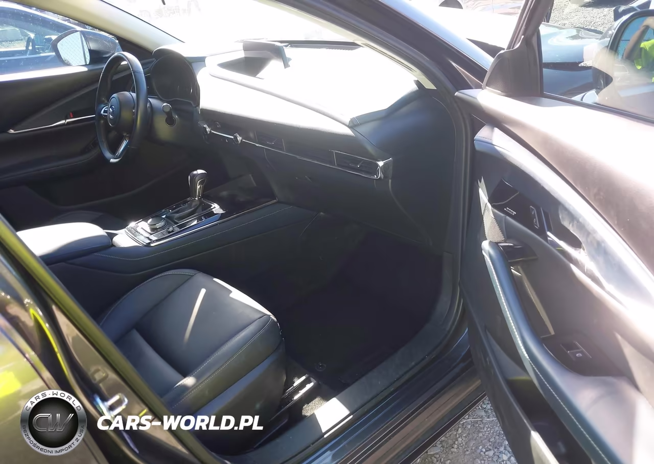 2020 Mazda Cx-30 Preferred Package VIN:3MVDMBDL0LM133816 - 18
