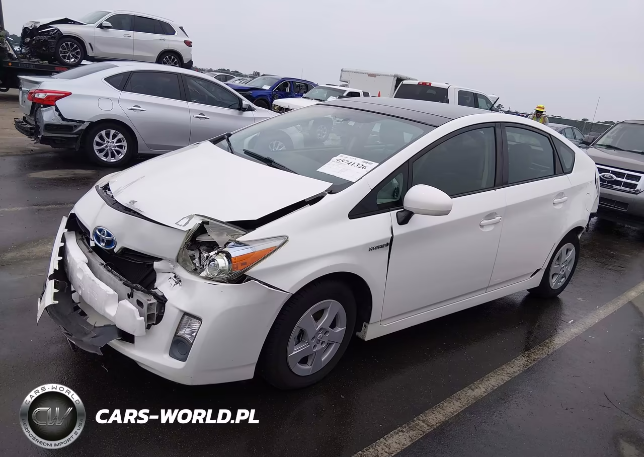2011 Toyota Prius Three VIN:JTDKN3DU8B5311450 - 2