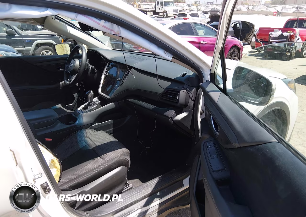 2020 Subaru Outback Premium VIN:4S4BTAEC3L3217341 - 5