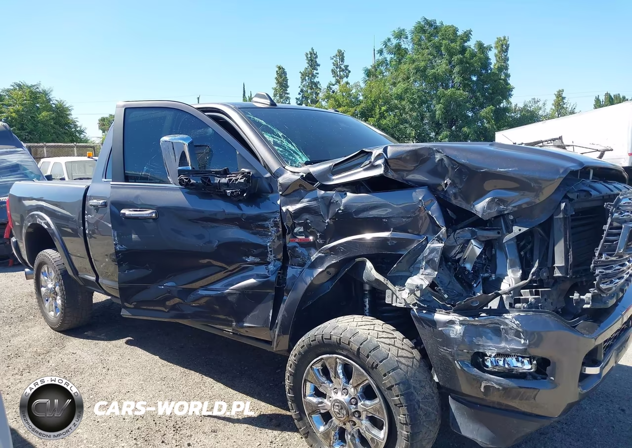 2019 Ram 2500 Limited 4X4 6'4 Box VIN:3C6UR5SL9KG714159 - 13