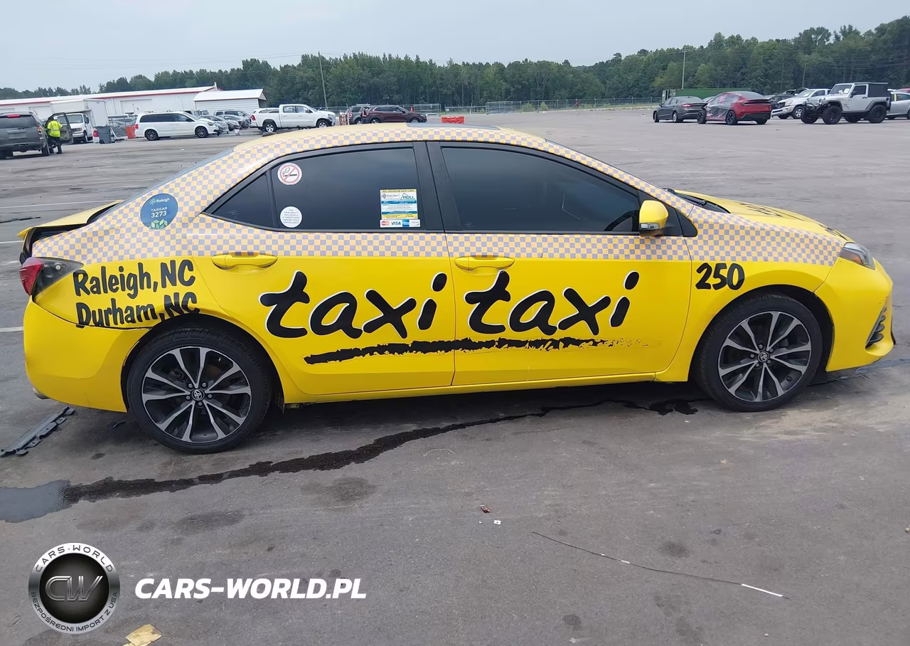 2019 Toyota Corolla Se VIN:5YFBURHE3KP892206 - 13