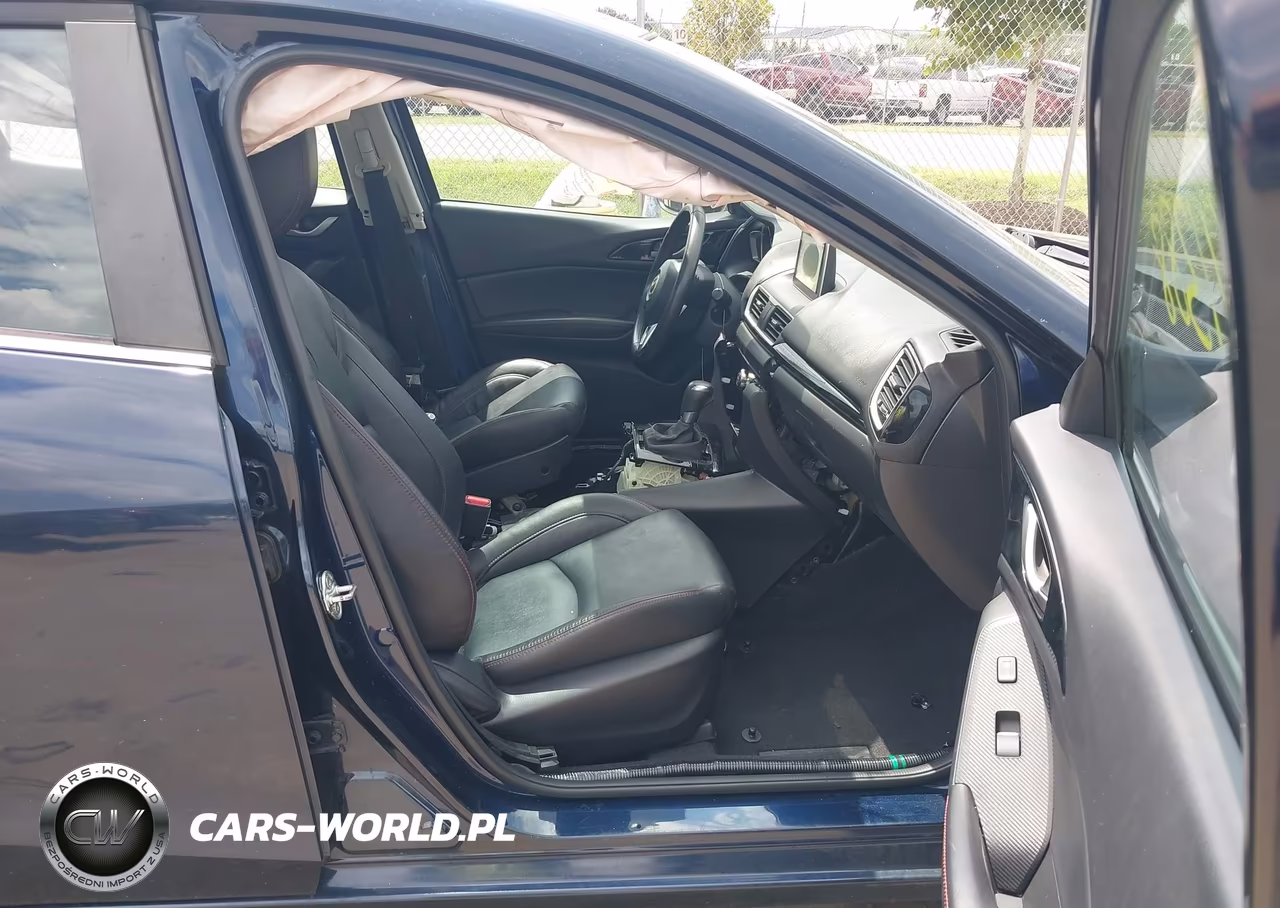 2014 Mazda Mazda3 I Grand Touring VIN:JM1BM1W72E1121931 - 5