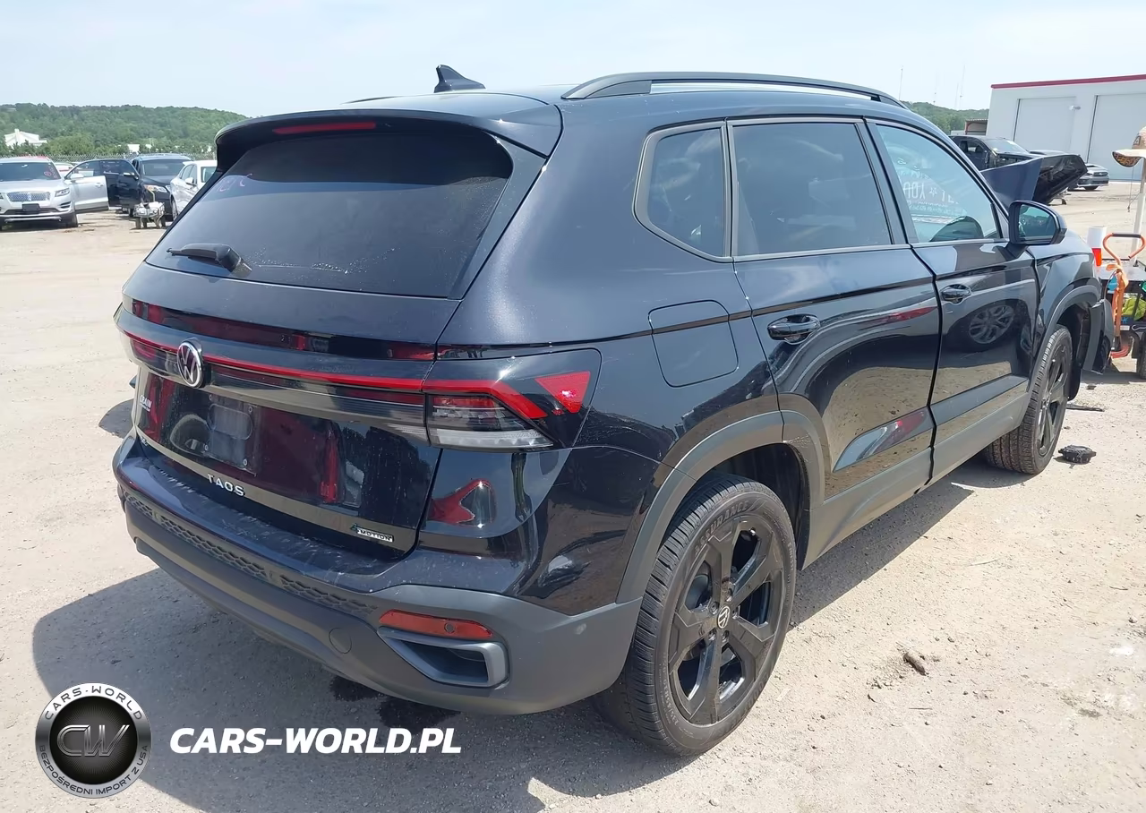 2025 Volkswagen Taos 1.5T Se Black VIN:3VV2C7B28SM038990 - 4