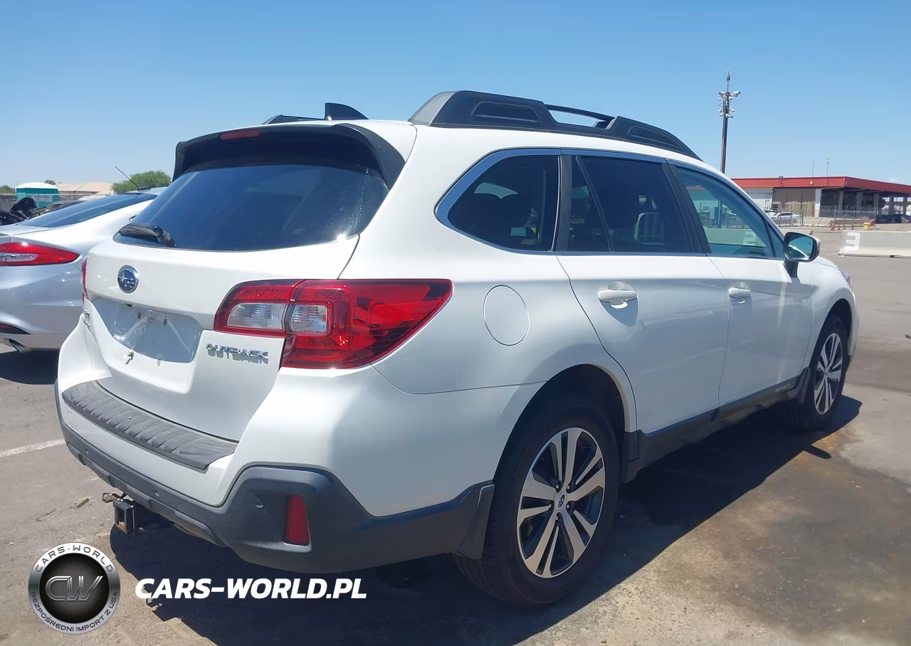 2019 Subaru Outback 2.5I Limited VIN:4S4BSANC6K3263425 - 4
