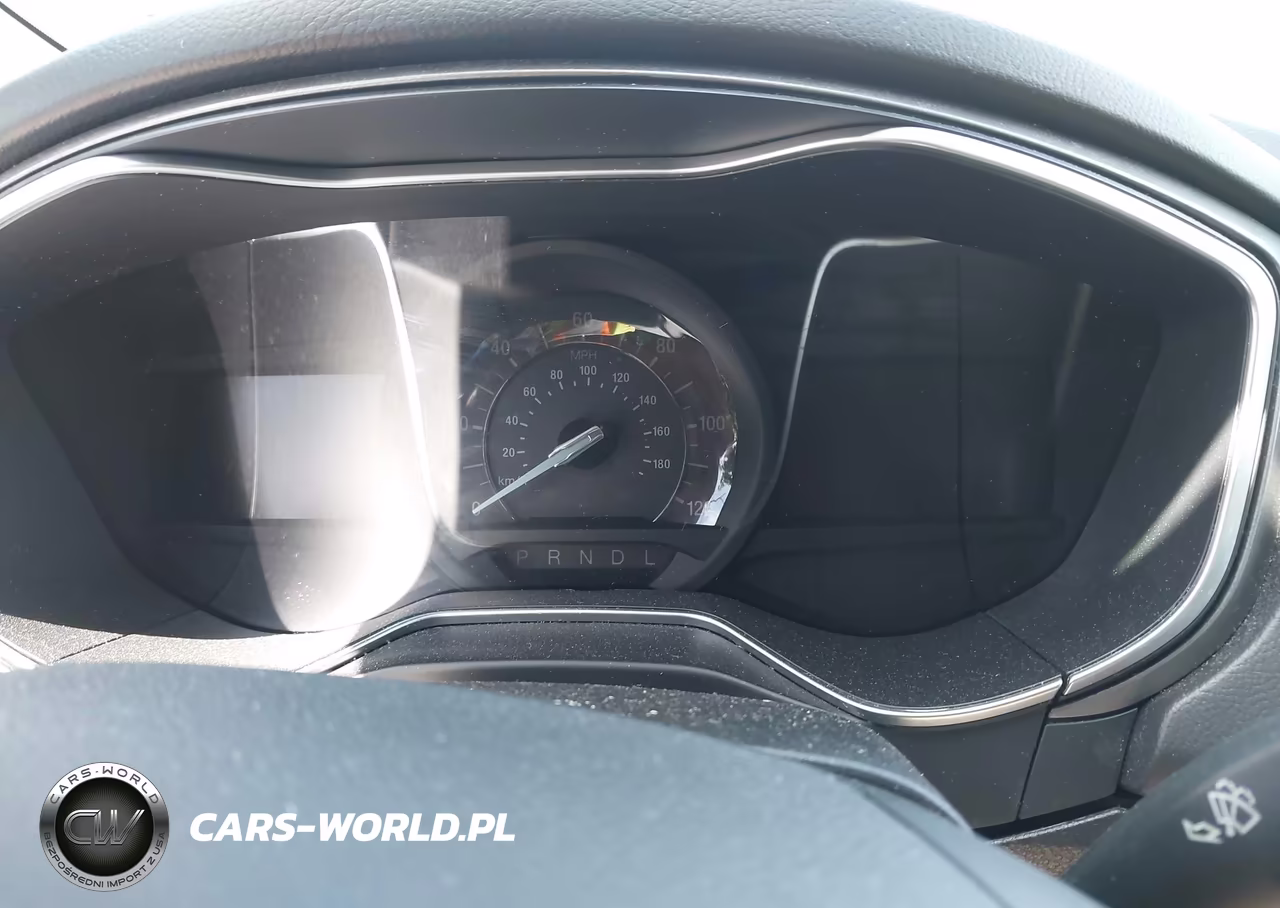 2018 Ford Fusion Hybrid S VIN:3FA6P0UU5JR254622 - 17