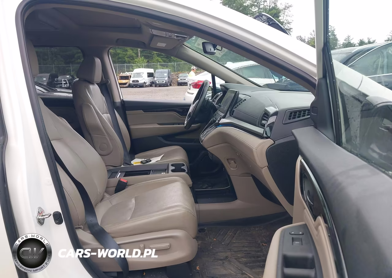 2019 Honda Odyssey Elite VIN:5FNRL6H97KB004832 - 5