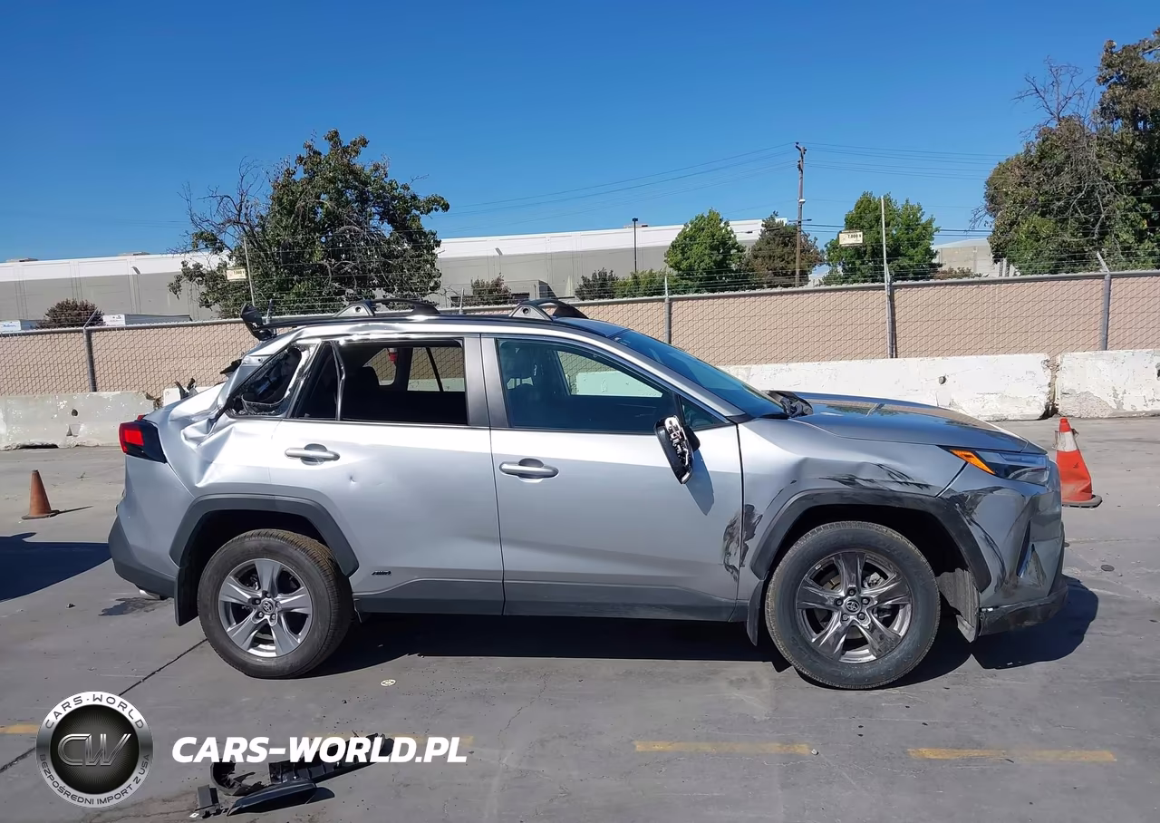 2025 Toyota Rav4 Hybrid Xle VIN:4T3RWRFV7SU184784 - 14
