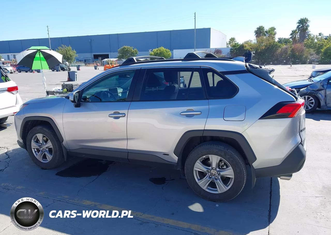 2025 Toyota Rav4 Hybrid Xle VIN:4T3RWRFV7SU184784 - 15
