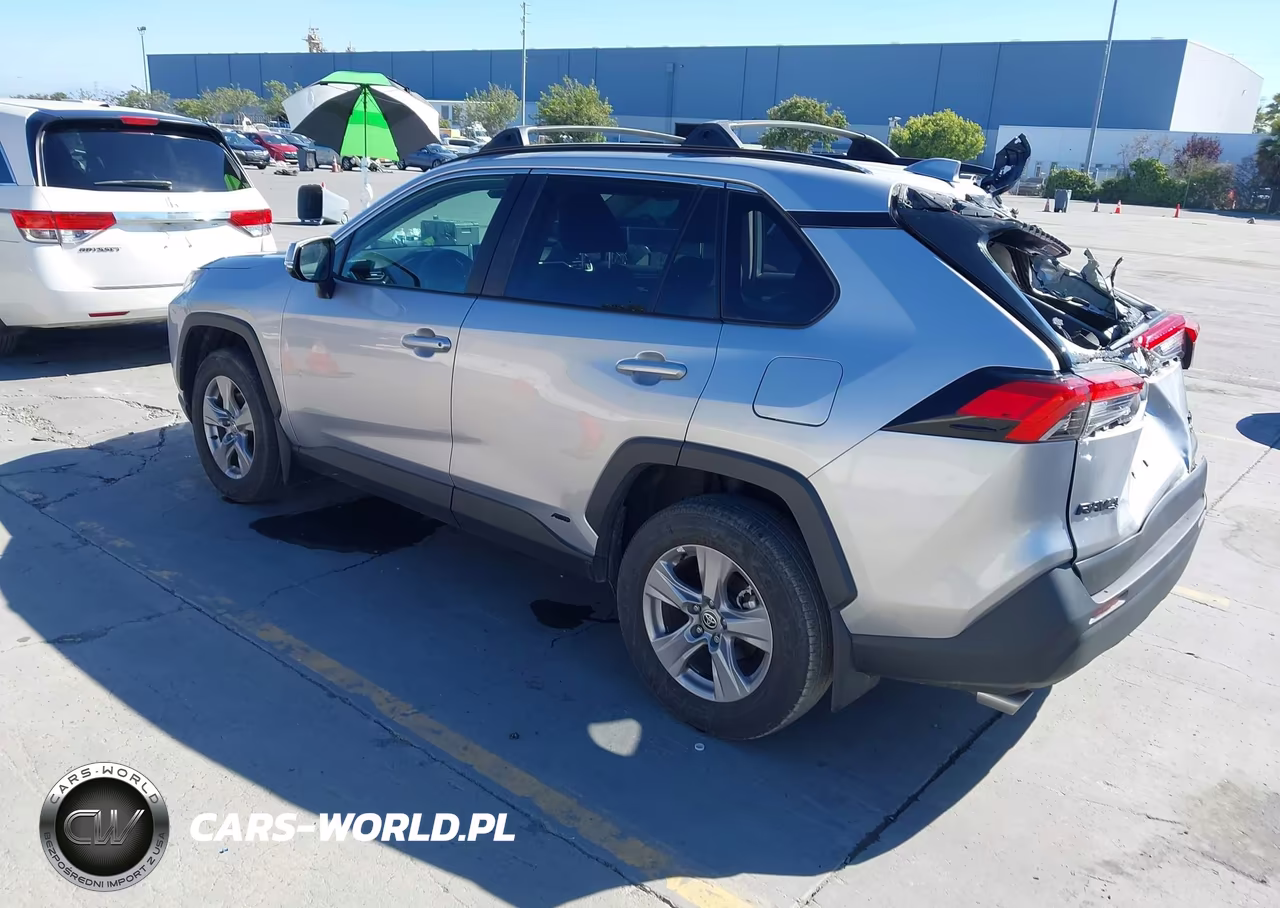 2025 Toyota Rav4 Hybrid Xle VIN:4T3RWRFV7SU184784 - 3