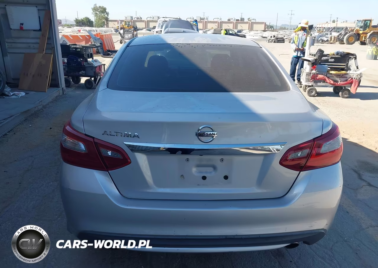 2018 Nissan Altima 2.5 S VIN:1N4AL3APXJC110083 - 16