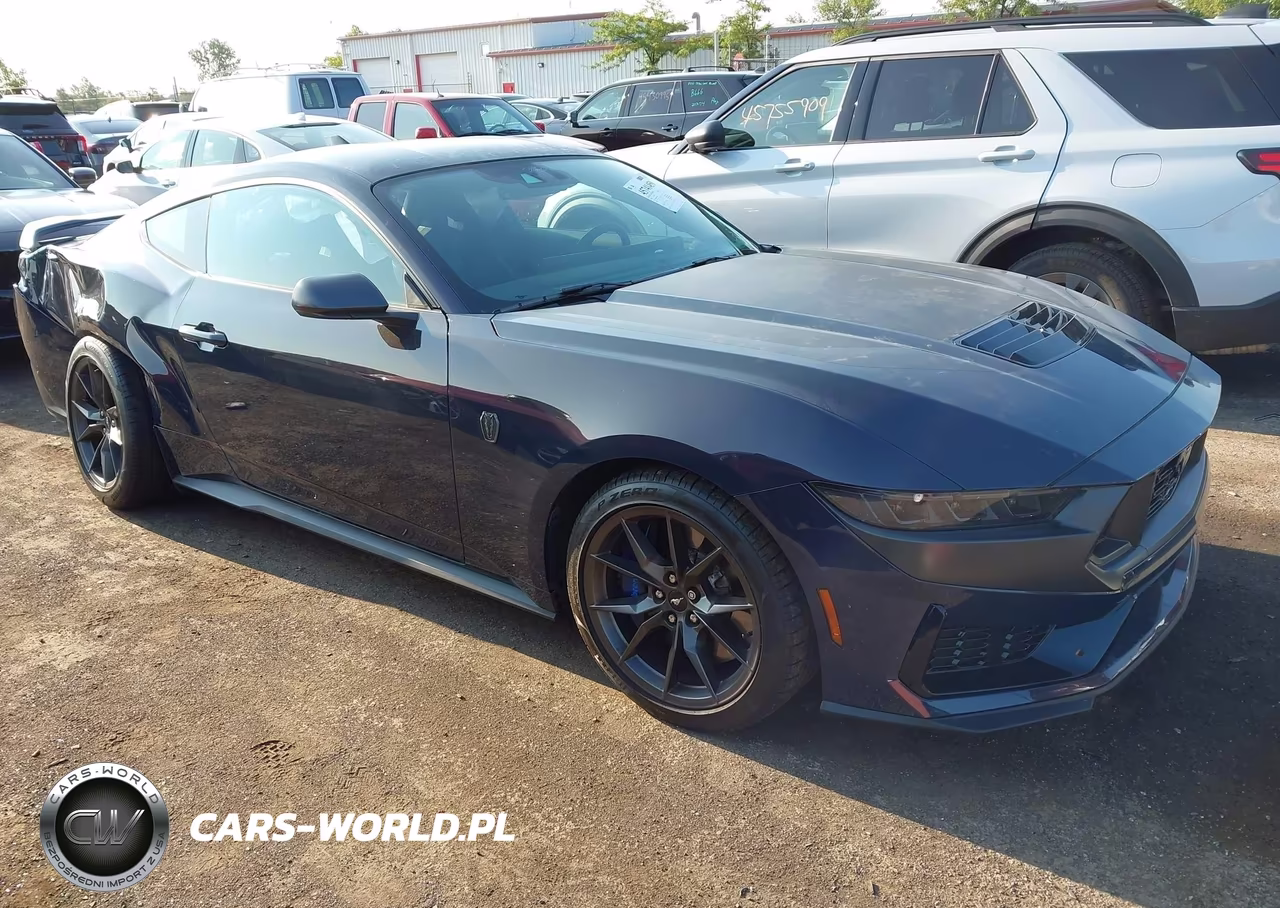 2024 Ford Mustang Dark Horse Fastback – zdjęcie 1 z 17