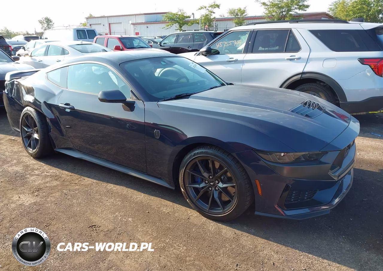 2024 Ford Mustang Dark Horse Fastback VIN:1FA6P8R08R5501036 - 13