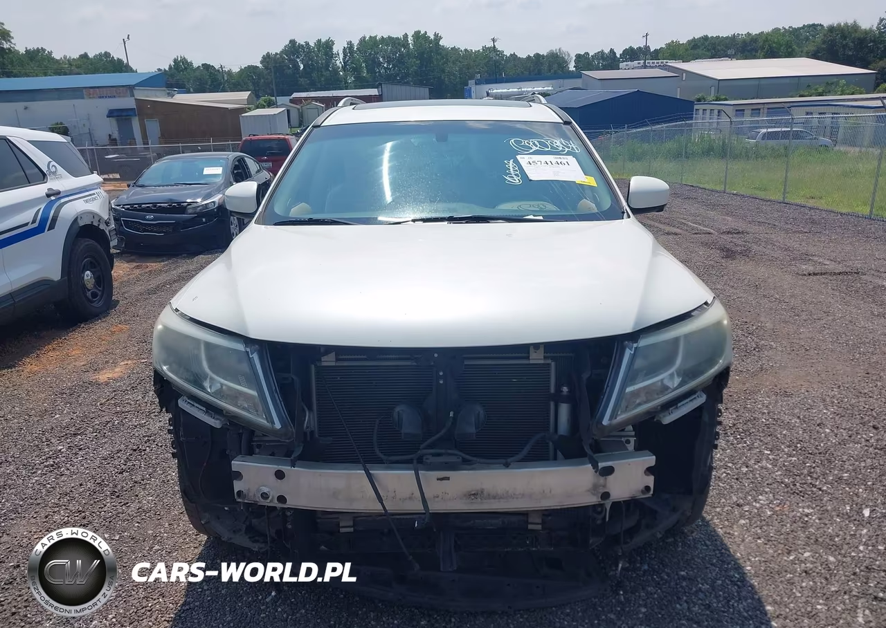 2015 Nissan Pathfinder Platinum VIN:5N1AR2MN2FC644758 - 12