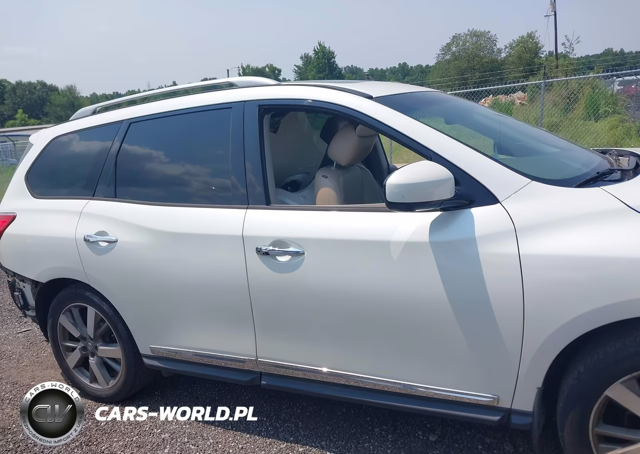 2015 Nissan Pathfinder Platinum VIN:5N1AR2MN2FC644758 - 13
