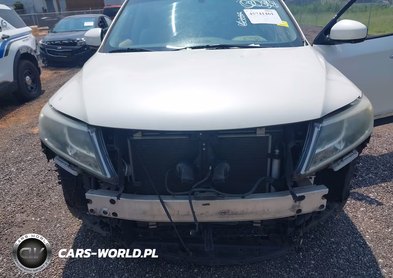2015 Nissan Pathfinder Platinum VIN:5N1AR2MN2FC644758 - 6