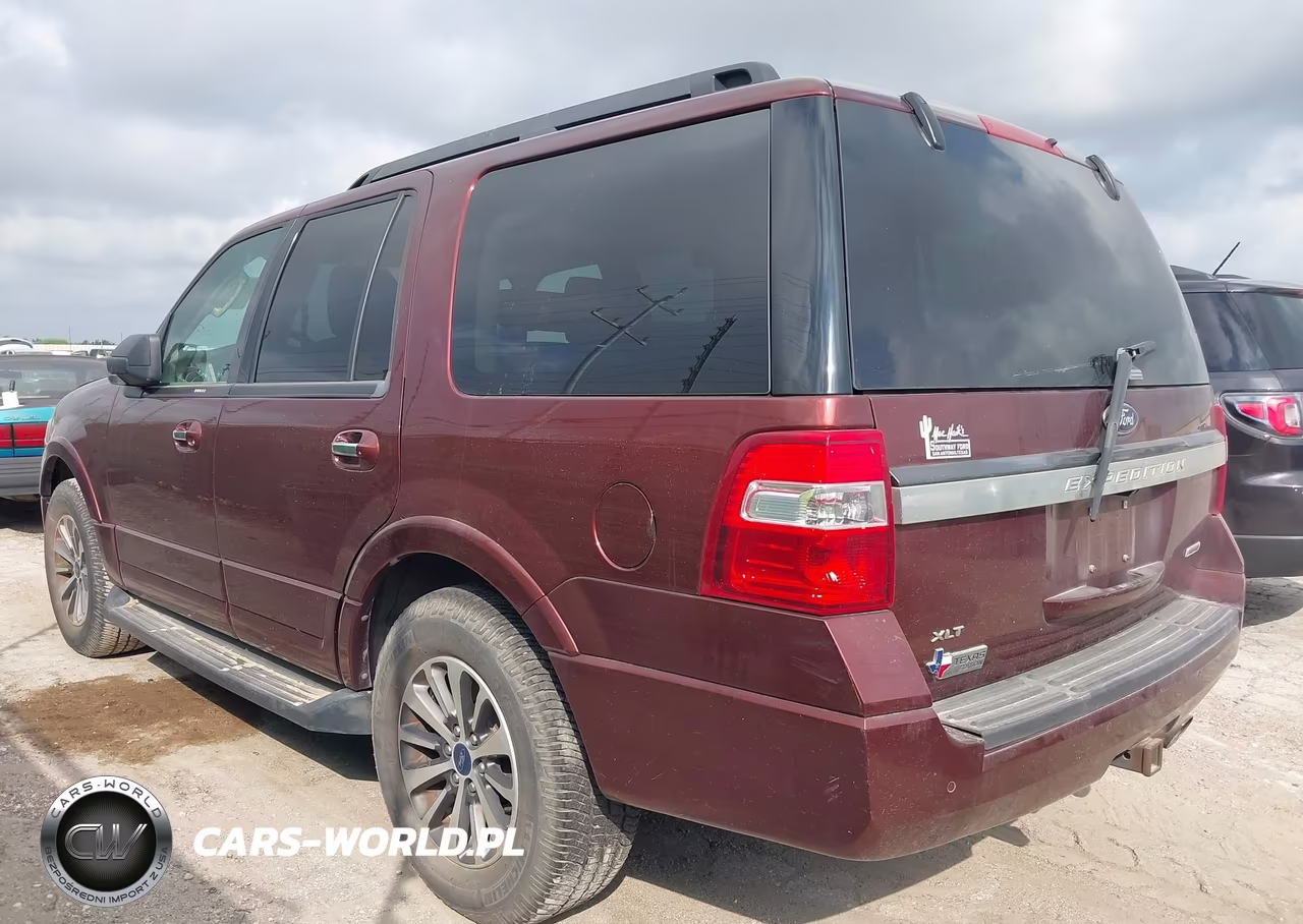 2015 Ford Expedition Xlt VIN:1FMJU1HT4FEF01980 - 3