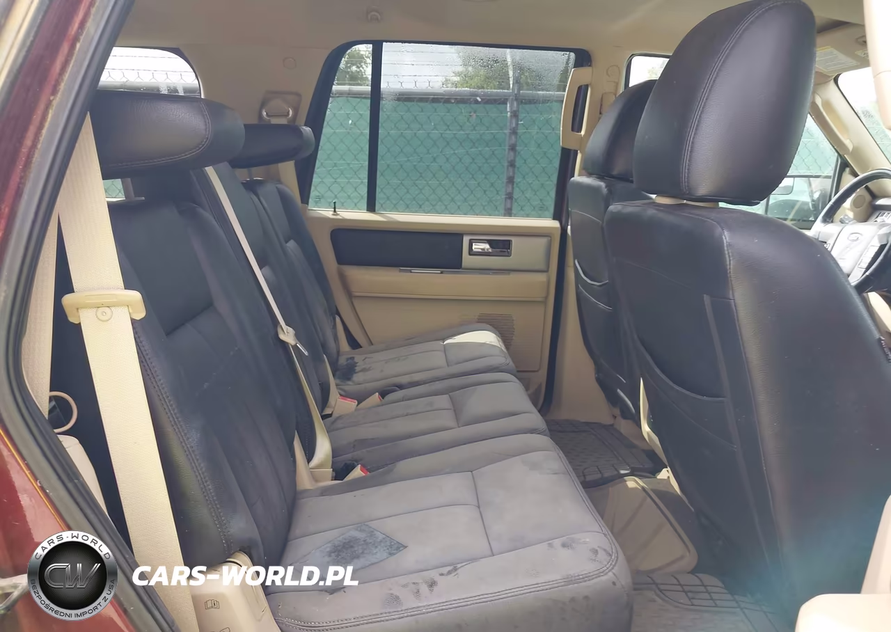2015 Ford Expedition Xlt VIN:1FMJU1HT4FEF01980 - 8