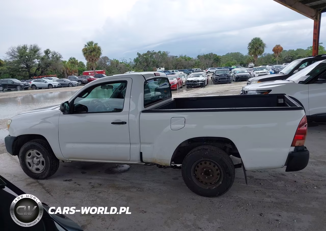 2014 Toyota Tacoma VIN:5TFNX4CNXEX039693 - 14