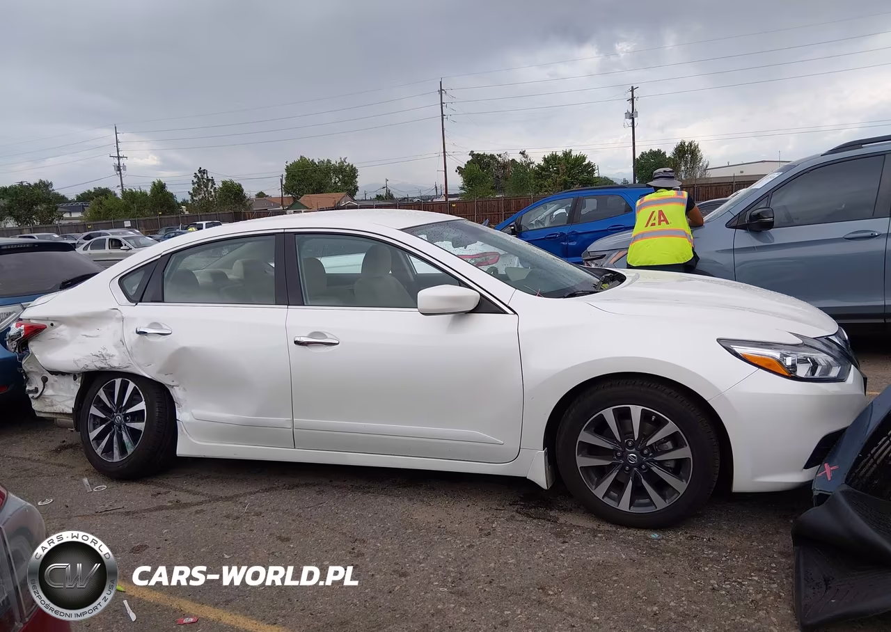 2017 Nissan Altima 2.5 Sv VIN:1N4AL3AP0HC168455 - 13