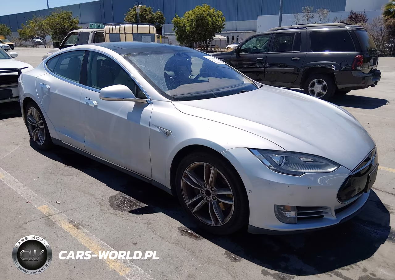 2015 Tesla Model S 60-70-85 – zdjęcie 1 z 18
